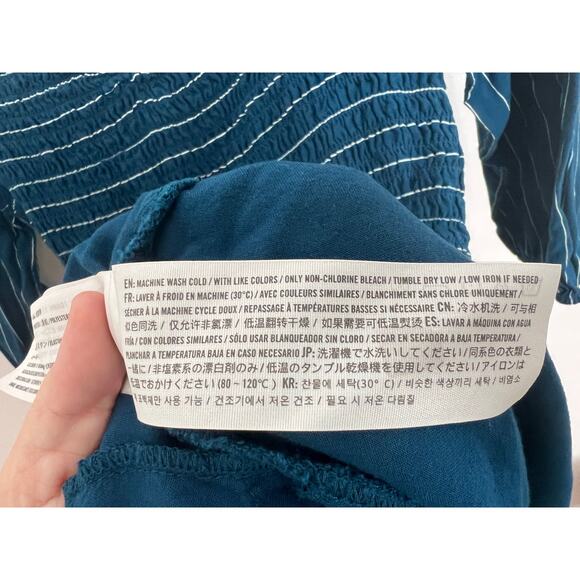 Abercrombie Kids Girls Dress 11/12 Blue Striped Smocked Peasant Style - Picture 9 of 10